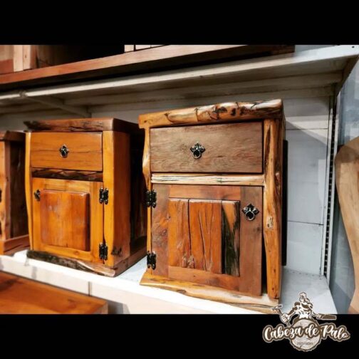 Veladores roble americano, roble durmiente y otras maderas nobles